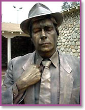 Living Statue